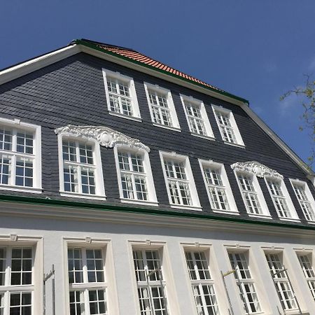 Schulhaus Hotel Швельм Экстерьер фото